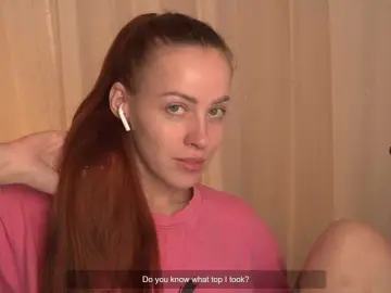 BlackWidow22  live sex cam