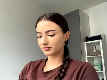 DakotaSieg  live sex cam