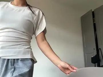 DakotaSieg  live sex cam