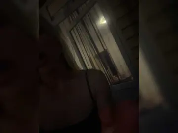 EvaaLove  live sex cam