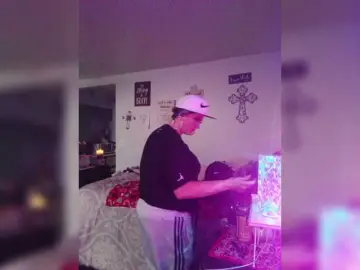 Fun4everyone69ok  live sex cam