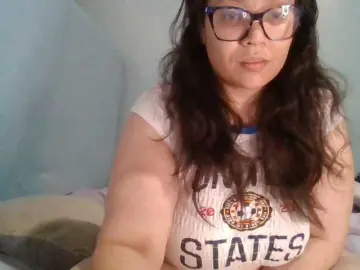Kandykay  live sex cam
