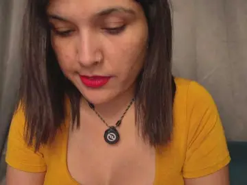 Priya71  live sex cam