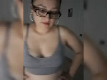 Selenevele503-1  live sex cam