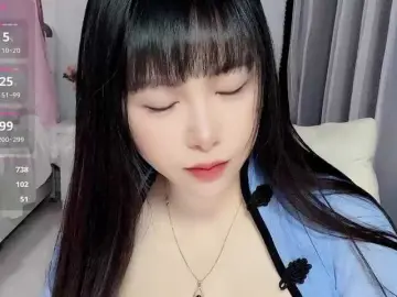 Wink-WeiWei  live sex cam