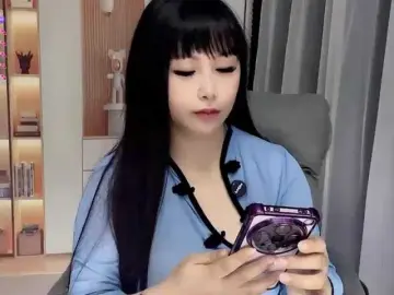 Wink-WeiWei  live sex cam