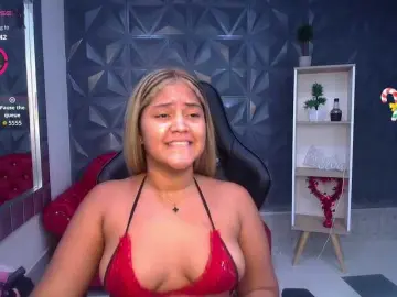 Cristalwar  live sex cam