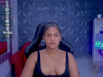 Cristalwar  live sex cam