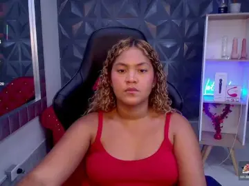 Cristalwar  live sex cam