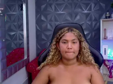 Cristalwar  live sex cam