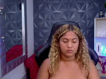 Cristalwar  live sex cam