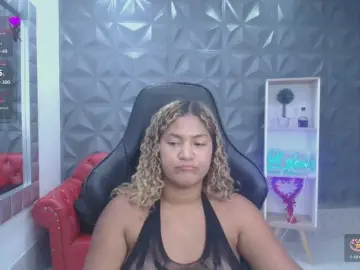 Cristalwar  live sex cam