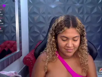 Cristalwar  live sex cam