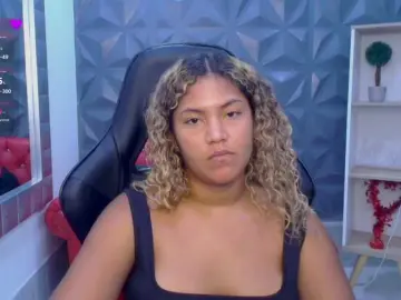 Cristalwar  live sex cam