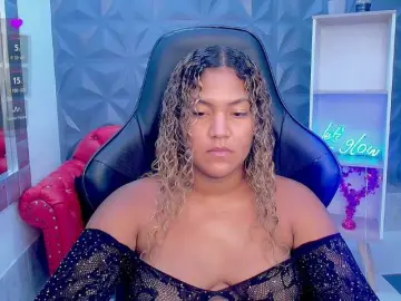 Cristalwar  live sex cam