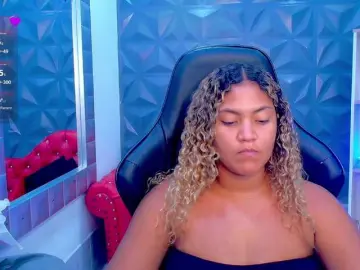 Cristalwar  live sex cam