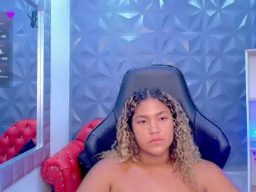 Cristalwar  live sex cam