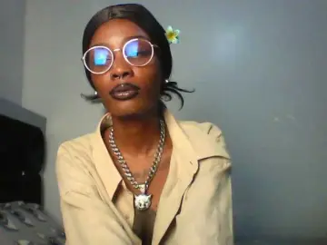 Calin33  live sex cam