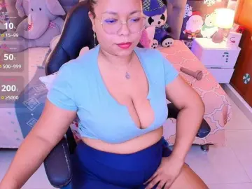 Italy-boobs  live sex cam