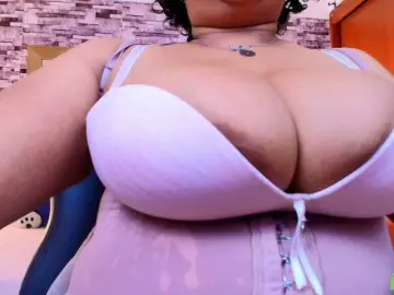 Italy-boobs  live sex cam