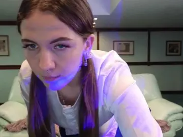 KiraRustle  live sex cam