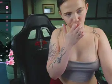 KiraRustle  live sex cam