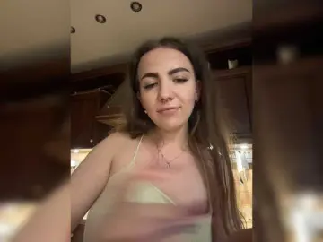 KiraRustle  live sex cam