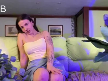 KiraRustle  live sex cam