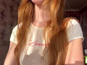 MagdaReino  live sex cam