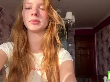 MagdaReino  live sex cam