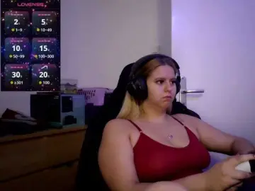 Mia-Lou05  live sex cam