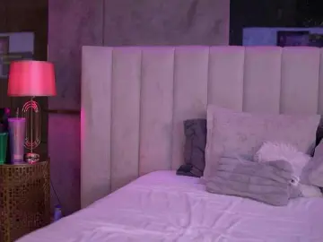 RaisaKali  live sex cam