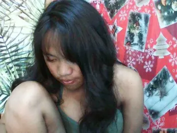 Sarah-001  live sex cam