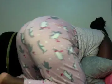 Sexxywetpussy  live sex cam