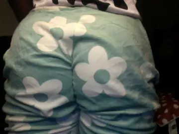 Sexxywetpussy  live sex cam