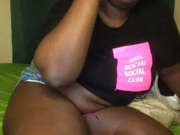 Sexxywetpussy  live sex cam