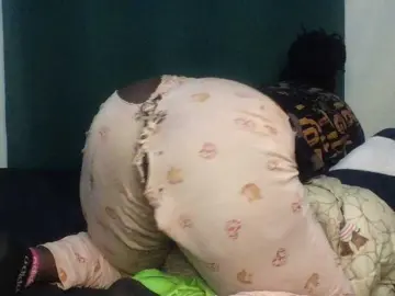 Sexxywetpussy  live sex cam