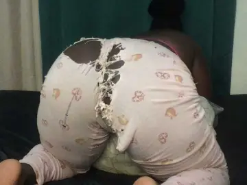 Sexxywetpussy  live sex cam