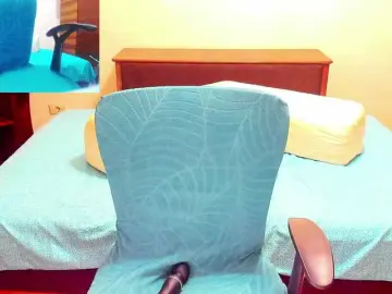 Merlen3  live sex cam