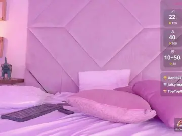 Roxana-mill  live sex cam