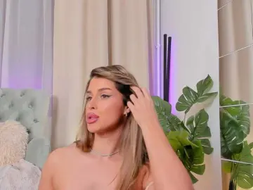 Xhotbabyy  live sex cam