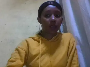 Zelioness  live sex cam