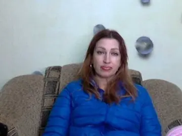 Irinchi  live sex cam