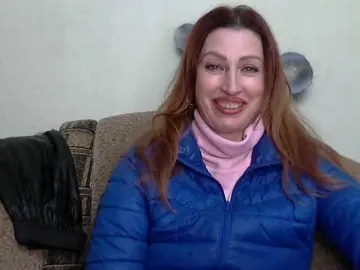 Irinchi  live sex cam