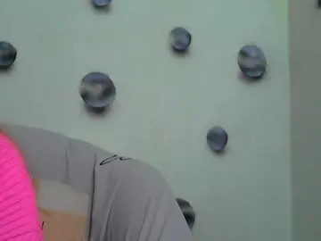 Irinchi  live sex cam