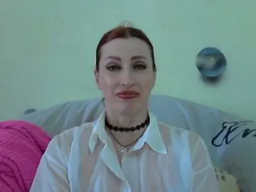 Irinchi  live sex cam