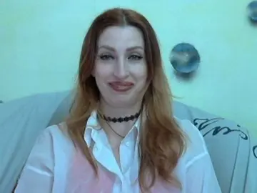 Irinchi  live sex cam