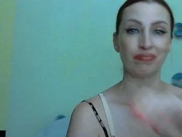 Irinchi  live sex cam