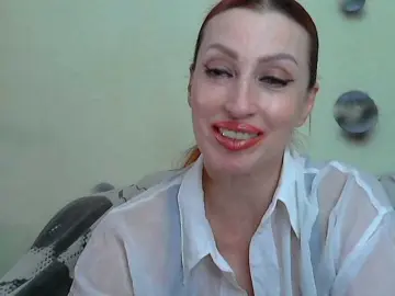 Irinchi  live sex cam