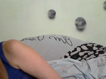 Irinchi  live sex cam